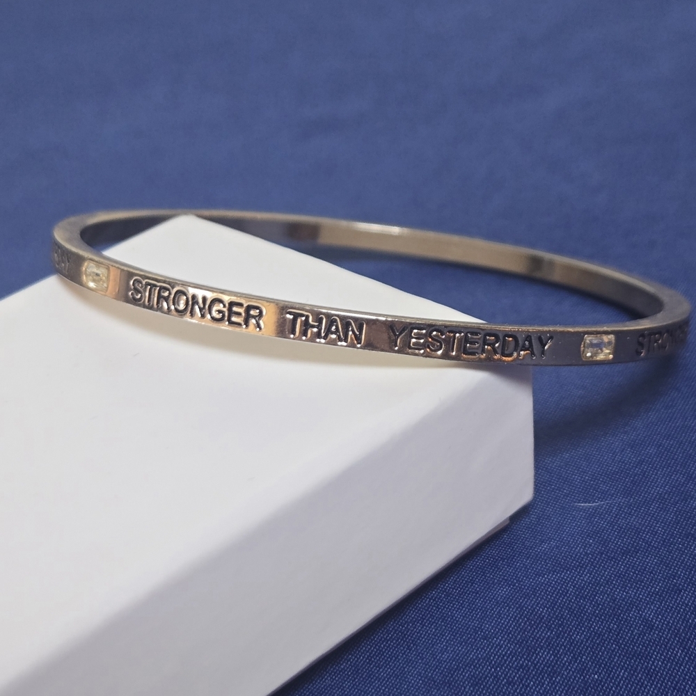 Inspirational Gold Bangle Bracelet